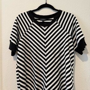 Liverpool Chevron Striped Front Black and White top
